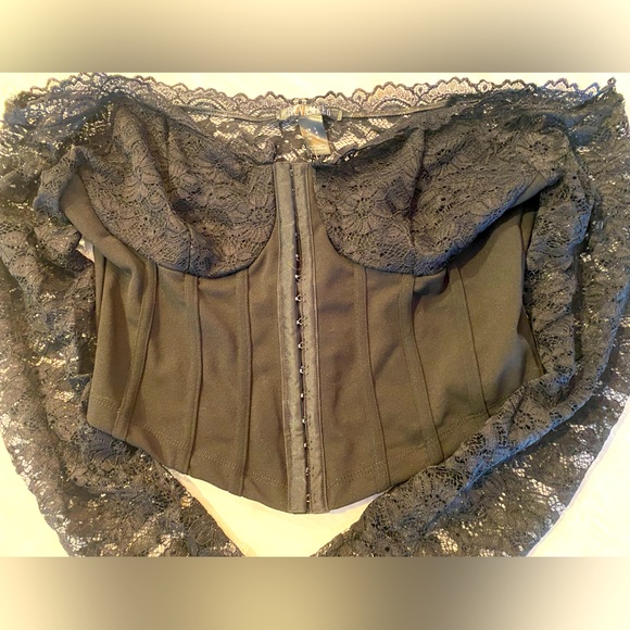 REVAMPED Corsette Cropped Top - Picture 1 of 3